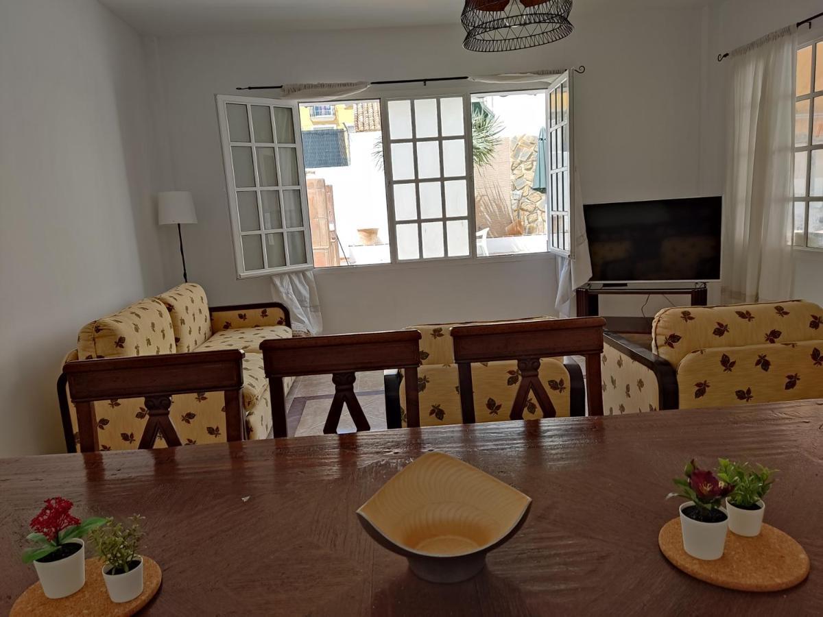 Villa Casa Vega Фуэнхирола Экстерьер фото
