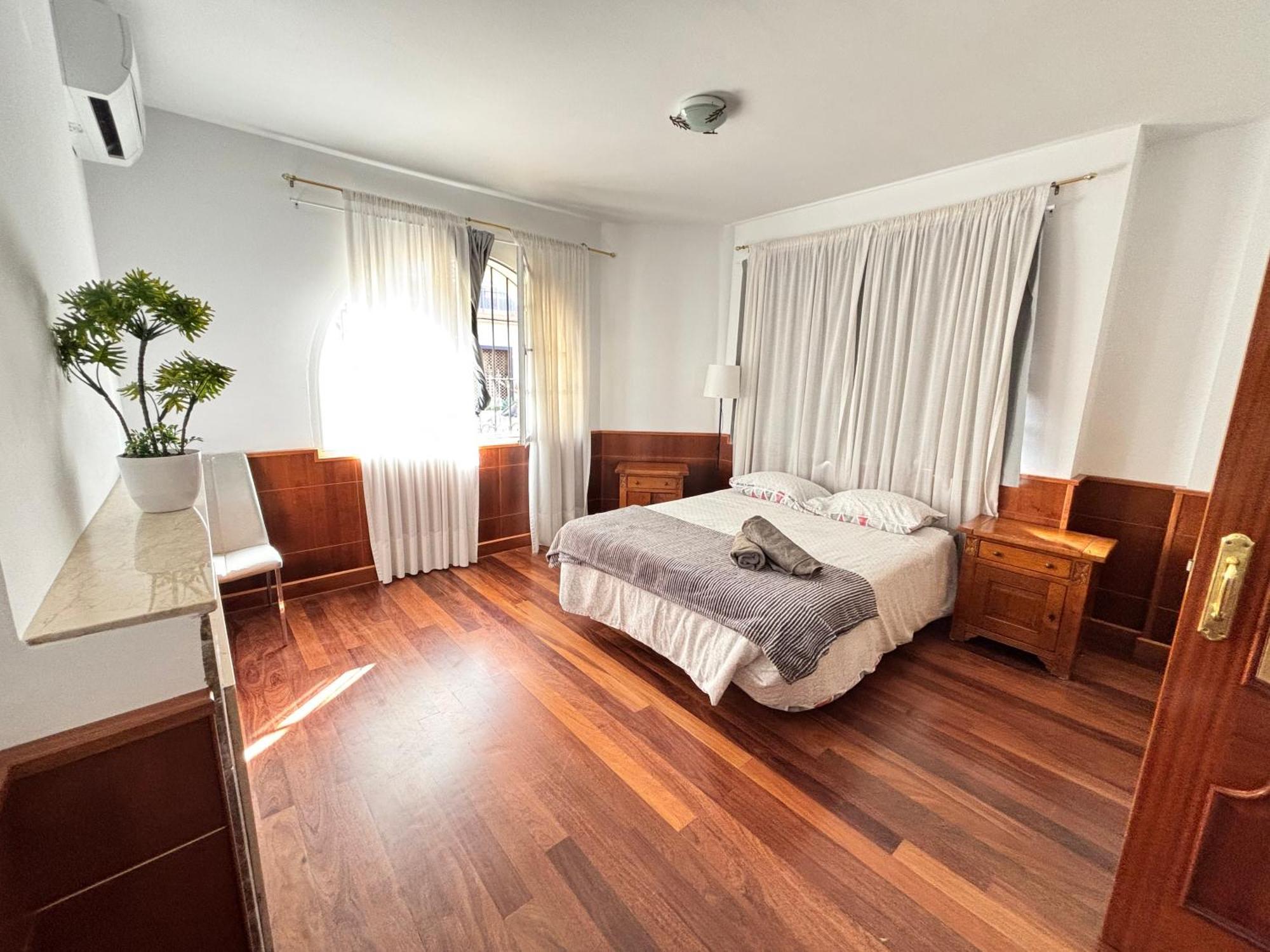 Villa Casa Vega Фуэнхирола Экстерьер фото